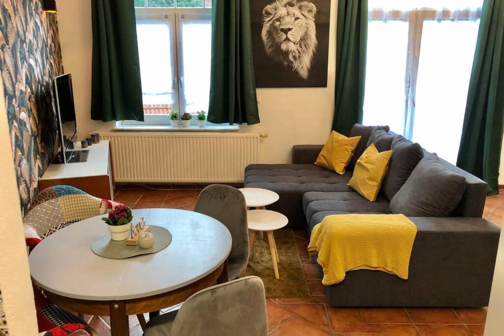 Apartment Zum Goldenen Lowen Inkl. Parkplatz & Wlan Erfurt Kültér fotó